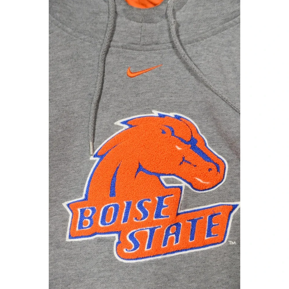 Nike center swoosh